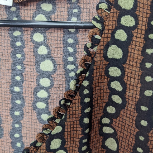 💋 Cato sheer patterned blouse - Picture 2 of 6